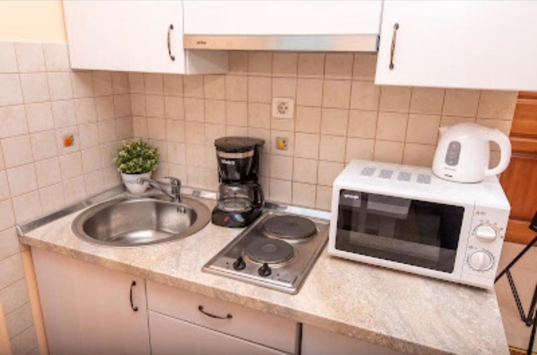 Apartmani Dubrava Podstrana Eksteriør billede