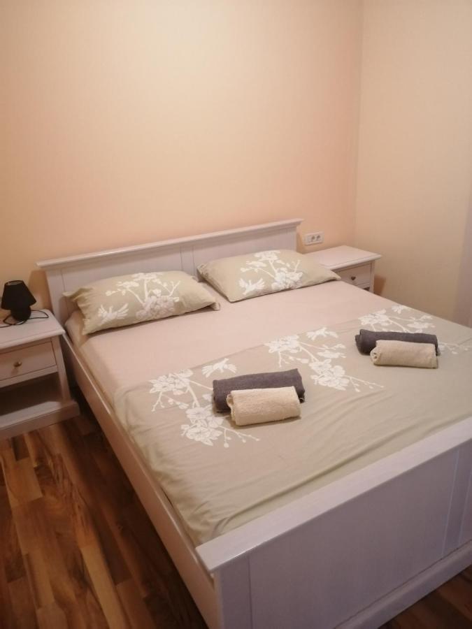 Apartmani Dubrava Podstrana Eksteriør billede