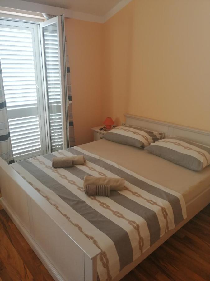 Apartmani Dubrava Podstrana Eksteriør billede