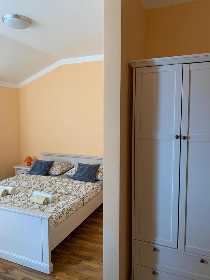 Apartmani Dubrava Podstrana Eksteriør billede