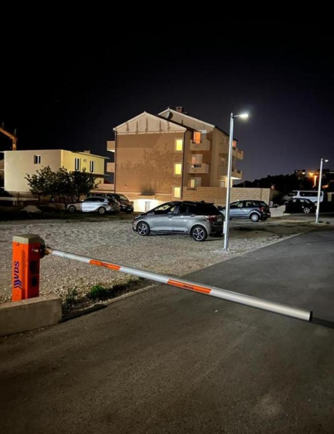 Apartmani Dubrava Podstrana Eksteriør billede